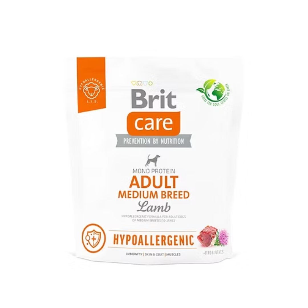 BRIT CARE ADULT MEDIUM BREED CORDERO
